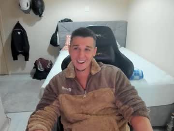 Ulxer Chaturbate stream image from October 01, 2025