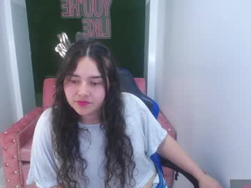 Andrelica22_T Chaturbate stream image from October 01, 2025