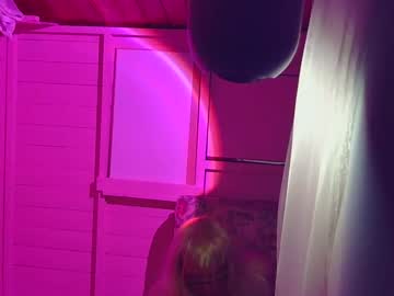 Happydaysss65 Chaturbate stream image from October 01, 2025
