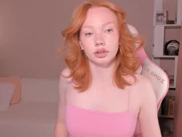 Honeyautumn Chaturbate stream image from October 01, 2025