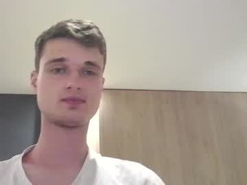 London_Tomy Chaturbate stream image from October 02, 2025