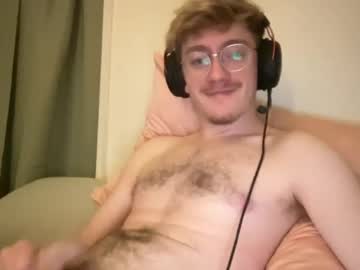 B0ngdong Chaturbate stream image from October 02, 2025