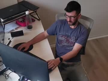 Hopefulguy86 Chaturbate stream image from October 02, 2025