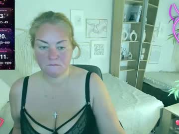 Jenniferlight Chaturbate stream image from October 02, 2025