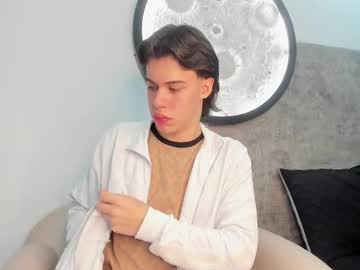 Lucian_Greyy Chaturbate stream image from October 02, 2025