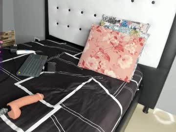 Alexaa_Small Chaturbate stream image from October 02, 2025