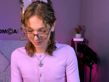 Dann_Foxy Chaturbate stream image from October 02, 2025