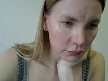 1517fox Chaturbate stream image from October 02, 2025