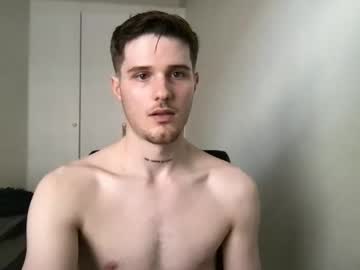 Subbottomm2002 Chaturbate stream image from October 02, 2025