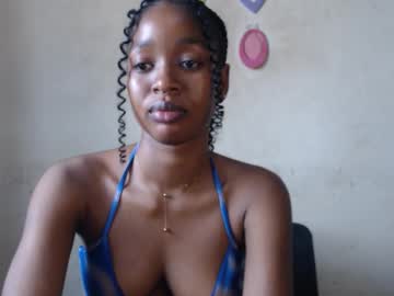 Sugarmeltsxx Chaturbate stream image from October 02, 2025