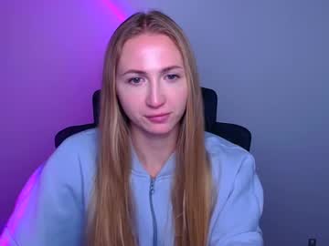 Eva_Oliviaa Chaturbate stream image from October 02, 2025