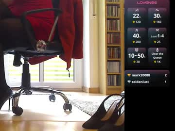 Andrea_Tv1960 Chaturbate stream image from October 02, 2025