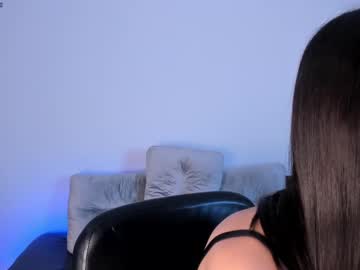 Emmaa_Robertts Chaturbate stream image from October 02, 2025