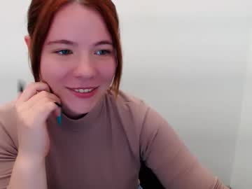Sun_Lovely Chaturbate stream image from October 02, 2025