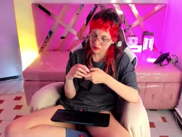 Jelly_V Chaturbate stream image from October 02, 2025