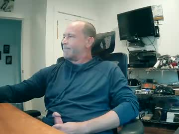 Weseeyouwatching Chaturbate stream image from October 02, 2025