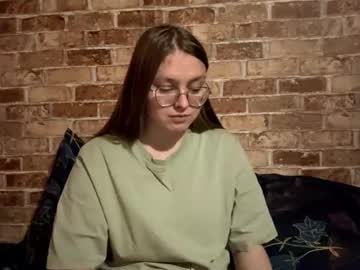 Ethelynvainio Chaturbate stream image from October 02, 2025