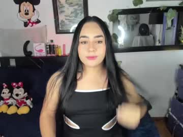 Kimgodoy Chaturbate stream image from October 02, 2025