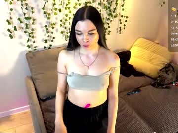 Mary_Jenet Chaturbate stream image from October 02, 2025