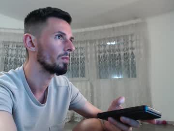 Tom_Michael Chaturbate stream image from October 02, 2025