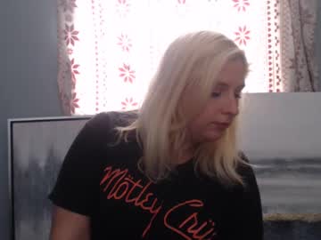 Ghettogagginbabygirl Chaturbate stream image from October 02, 2025