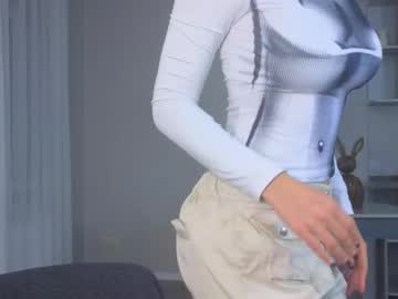 Flirtbubble Chaturbate stream image from October 02, 2025