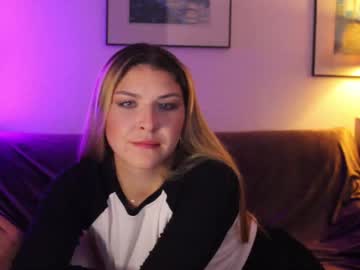 Sabrina_Witch_Of Chaturbate stream image from October 02, 2025