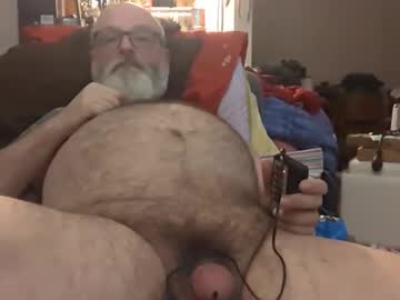 Bearneked Chaturbate stream image from October 02, 2025