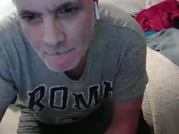 Hand69someguy Chaturbate stream image from October 03, 2025