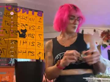 Thekinkycanner Chaturbate stream image from October 03, 2025