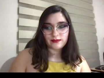 Lesliesweett Chaturbate stream image from October 03, 2025