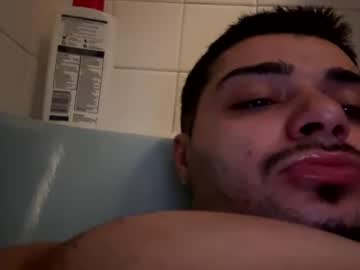 Papi232021 Chaturbate stream image from October 03, 2025