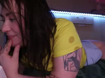 Regalelsa Chaturbate stream image from October 03, 2025