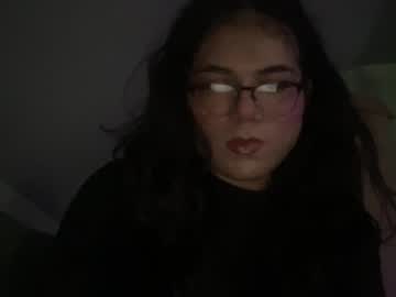 Daveydollxoxo Chaturbate stream image from October 03, 2025