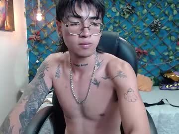 Derekfly Chaturbate stream image from October 03, 2025