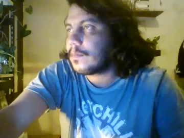 Luispaullllo Chaturbate stream image from October 03, 2025