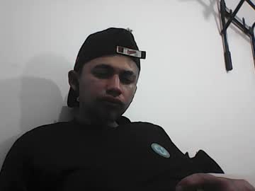 Antlantido Chaturbate stream image from October 03, 2025