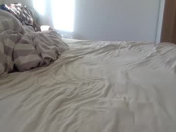 Henryhipster Chaturbate stream image from October 03, 2025