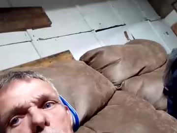 Wsmfpfam Chaturbate stream image from October 03, 2025