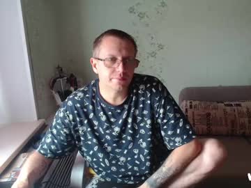 Hlestus Chaturbate stream image from October 03, 2025