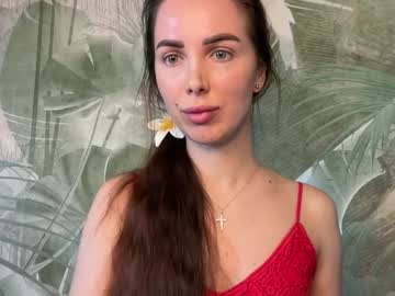 Noirelle Chaturbate stream image from October 03, 2025