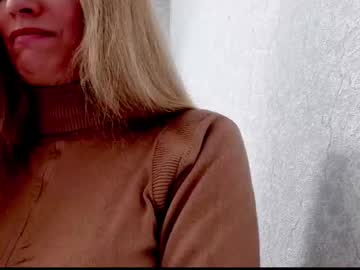 Marinaobscura Chaturbate stream image from October 03, 2025