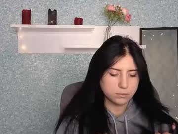 Polinaray Chaturbate stream image from October 03, 2025