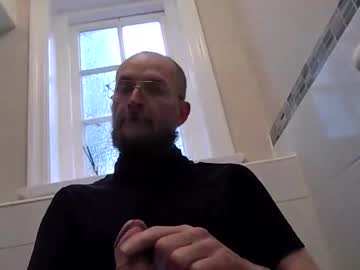 Basiccamguy Chaturbate stream image from October 03, 2025