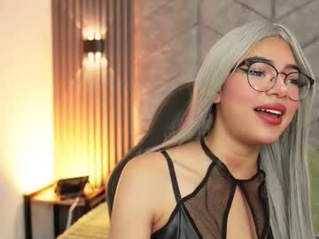 Amberthangels Chaturbate stream image from October 03, 2025