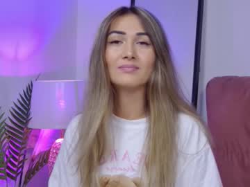 Isabelasasha Chaturbate stream image from October 03, 2025