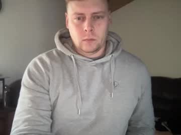 Bigtwhite Chaturbate stream image from October 03, 2025