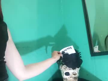 Lilith_Yeva Chaturbate stream image from October 03, 2025