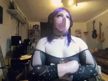 Sissylovedoll Chaturbate stream image from October 03, 2025