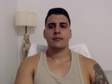 Joyzfedward Chaturbate stream image from October 03, 2025
